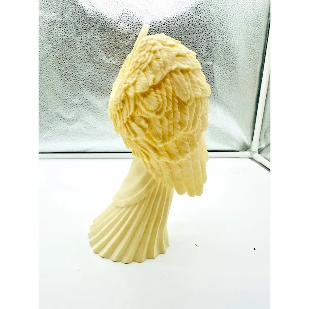 Vintage Angel Lighted Figurine Statue Halo Wings Religious Decor Works Great‎
